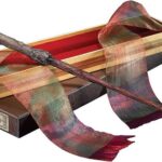 The Noble Collection Harry Potter Replica de la Varita de Harry Potter en Caja de Ollivander
